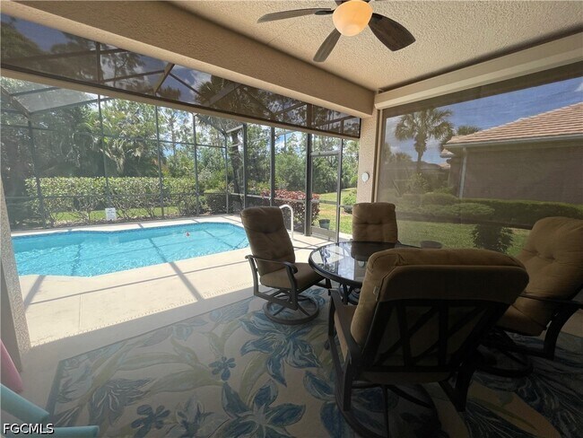 Building Photo - 10630 Camarelle Cir