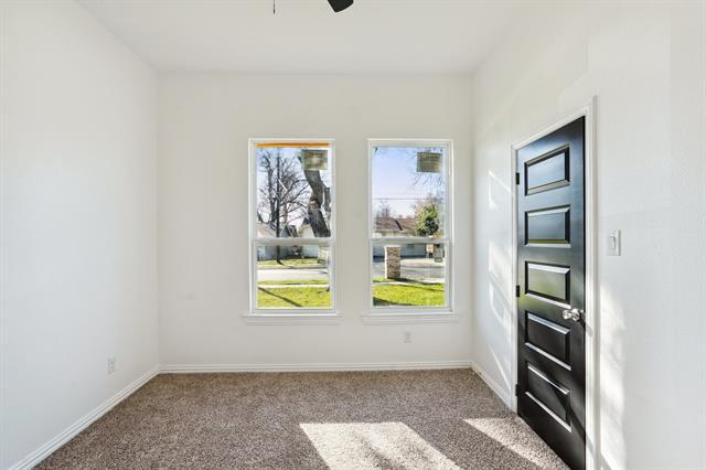 Building Photo - 2114 Spikes St