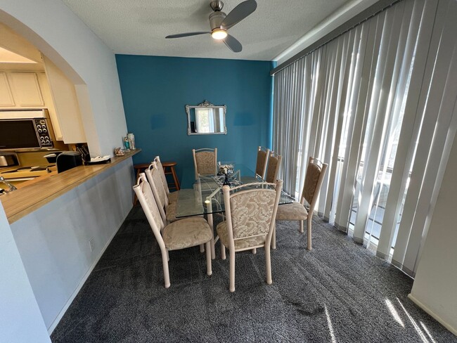 Building Photo - Ocean Front Living! Furnished 3 Bedroom + ...