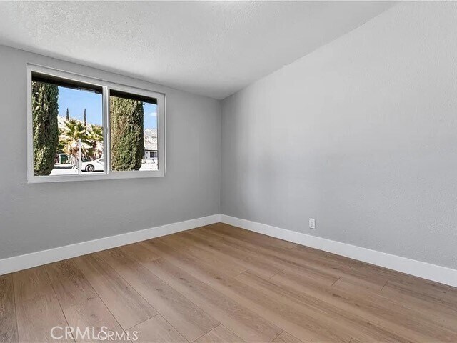 Building Photo - 456 E Repplier Rd