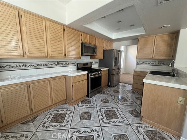 Building Photo - 2121 Sun Ridge Dr