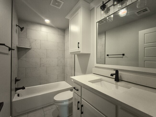 Building Photo - 9212 NW 147th Terrace