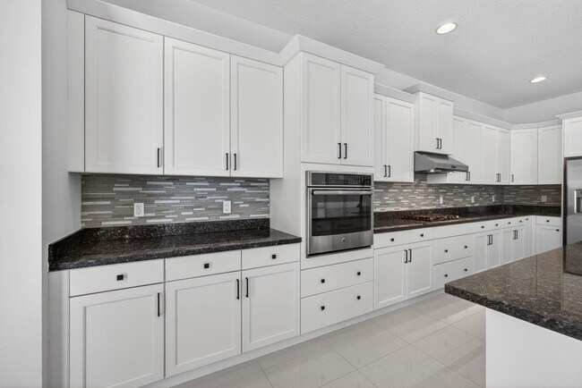 Building Photo - 4025 Faraday Wy