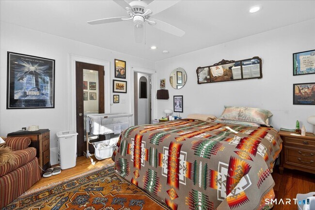 Building Photo - 151 Cold Spring St