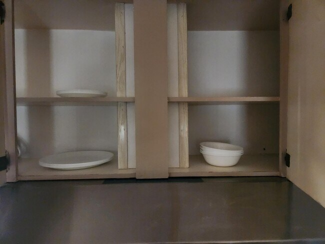 Building Photo - 2121 New Tampa Hwy