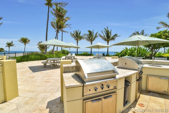 Building Photo - 550 S Ocean Blvd