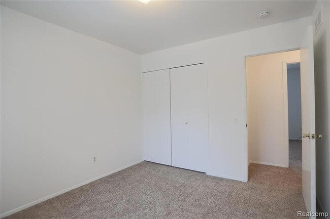 Building Photo - 20720 Meier Rd