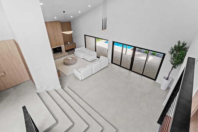 Building Photo - 2668 NW 41st St