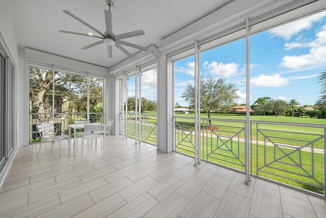 Building Photo - 114 Palm Point Cir