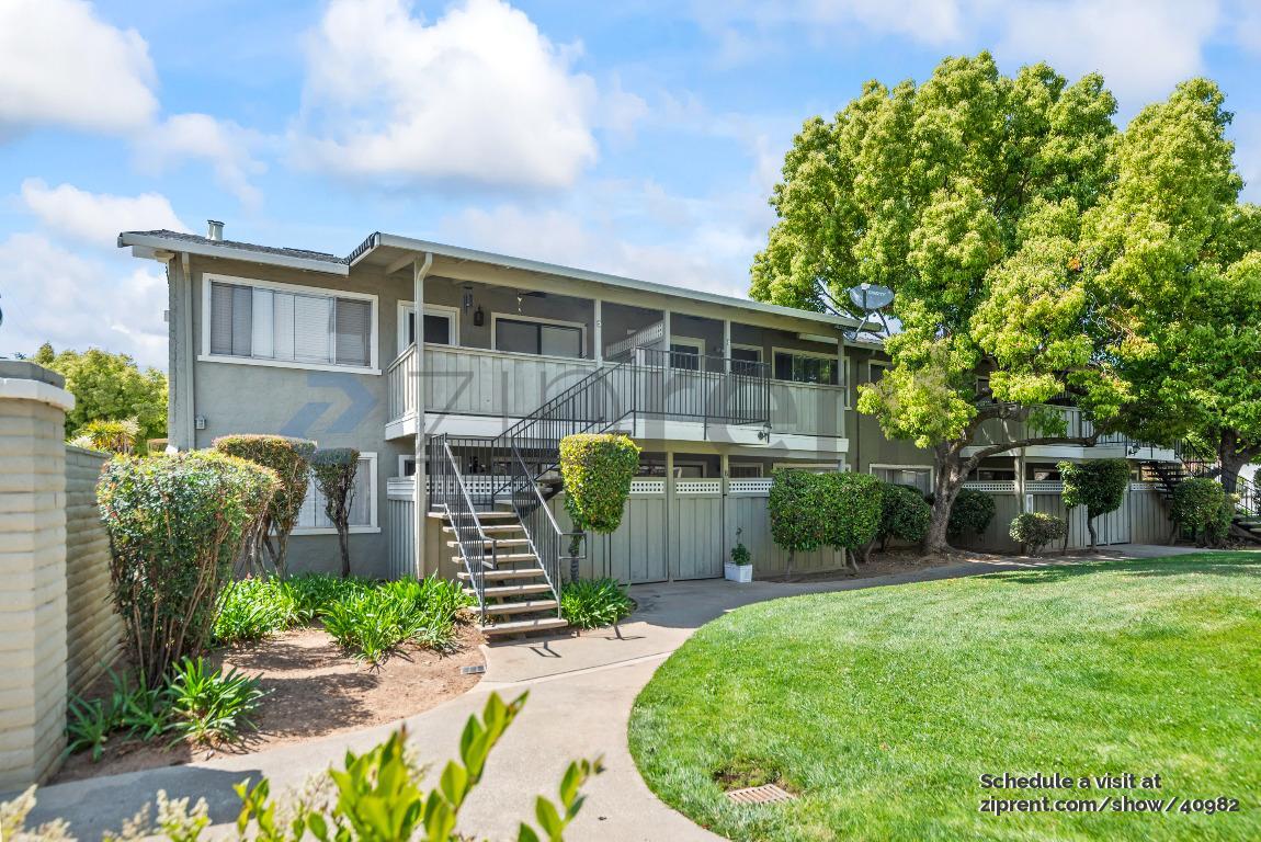 Building Photo - 1231 Juniper Dr