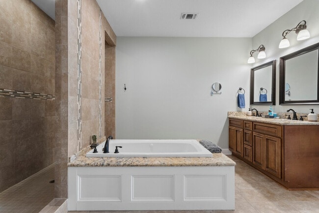 Building Photo - 15076 Audubon Lake Blvd