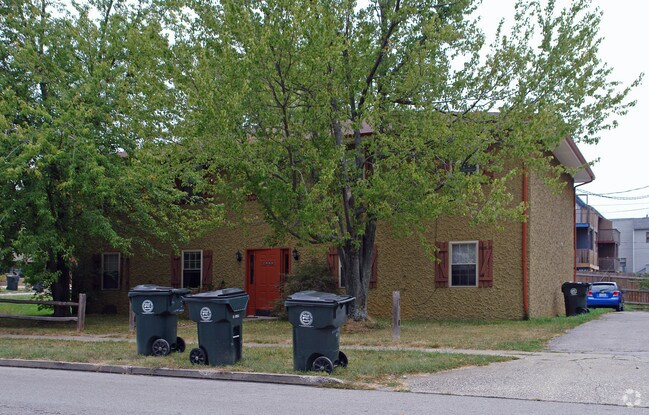 Primary Photo - 2980 Winter Garden Dr