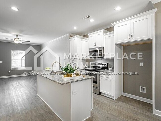 Building Photo - 1307 Vance Rd