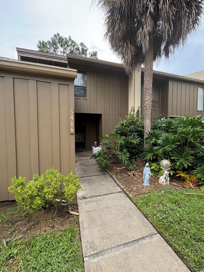 Primary Photo - Spacious 3-Bedroom Condo in Cypress Woods