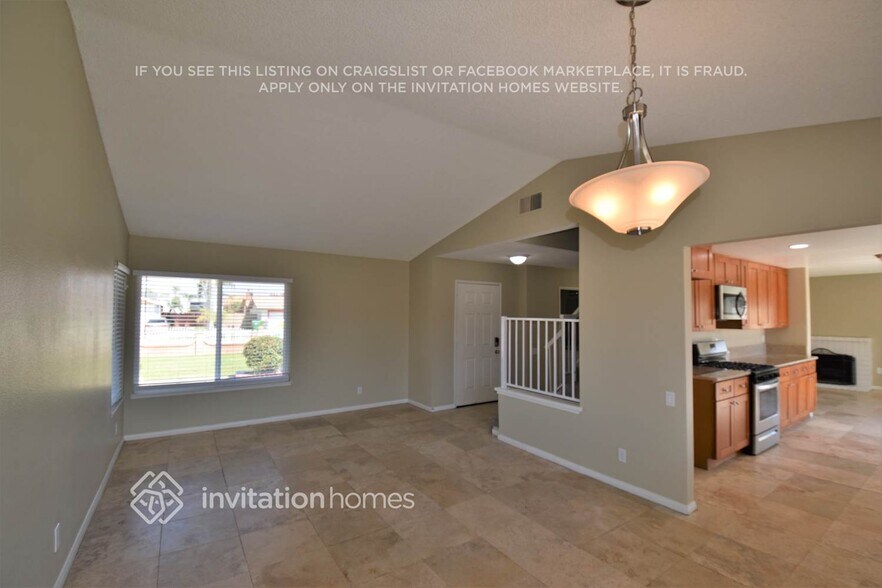 Building Photo - 14339 Janie Ct