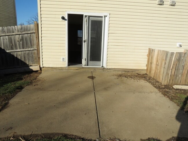 Building Photo - 4466 Catamaran Dr
