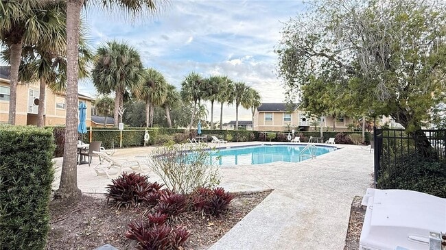 Building Photo - 2416 Swailes Dr