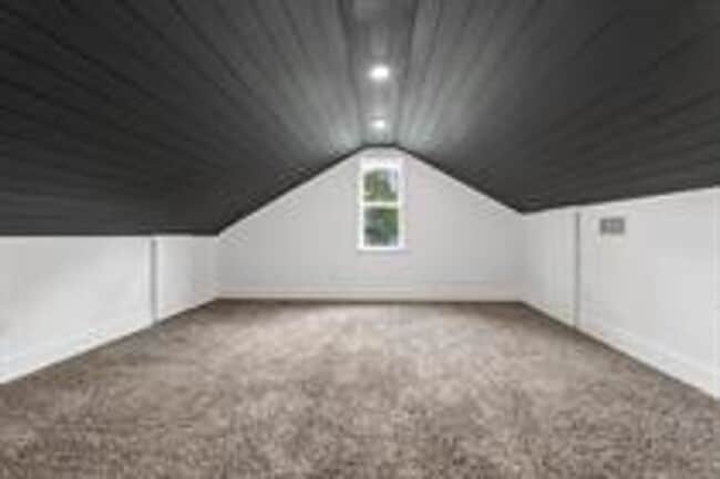 Building Photo - 15820 TX-21