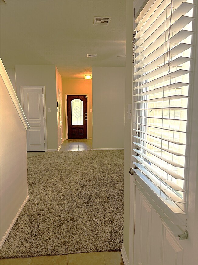 Building Photo - 17222 Hannah Oaks Ln