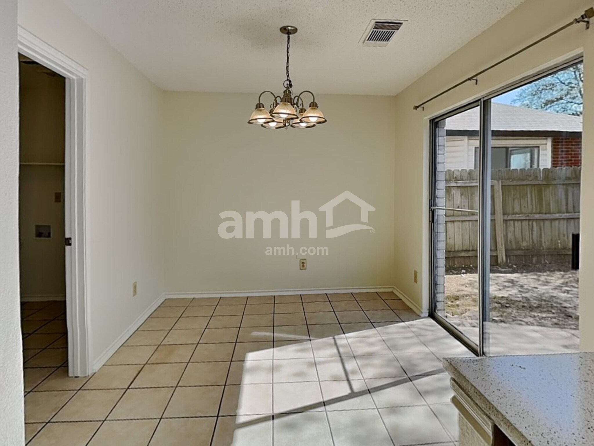 Building Photo - 8043 Cantura Mls