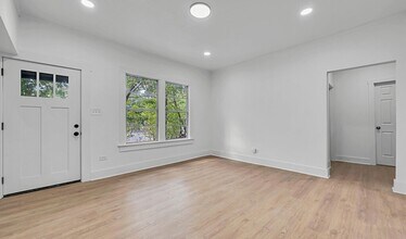 Building Photo - Newly remodeled 4BD 2BA home in Waco