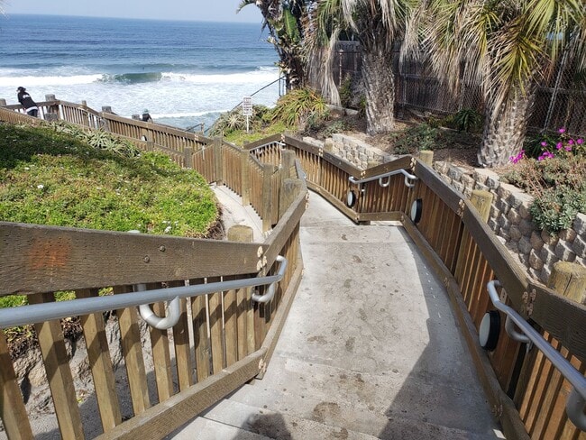 Building Photo - 542-546 3rd St