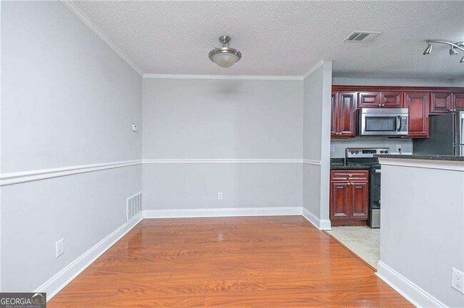 Building Photo - 3102 Santa Fe Pkwy