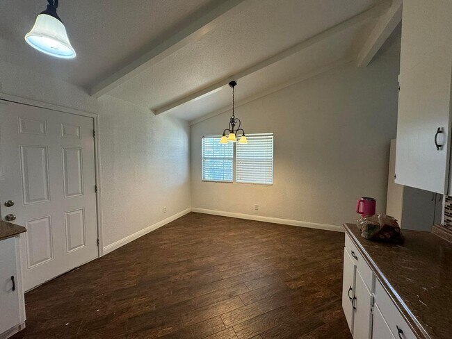 Building Photo - Spacious, remodeled 4 Bed, 2 Bath Home in Lubbock, TX
