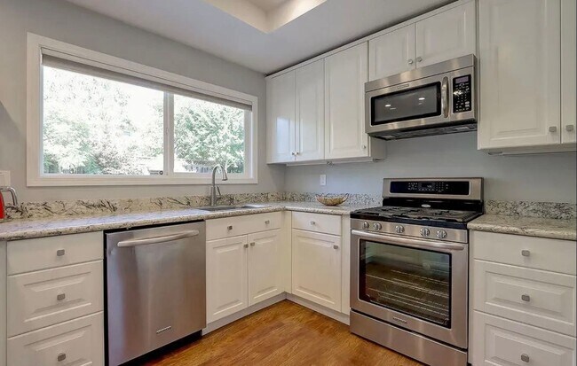 Building Photo - SAN JOSE- Beautifully maintained home with a spacious backyard.