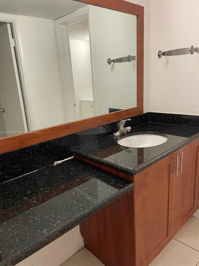 Building Photo - 486 NW 165th St