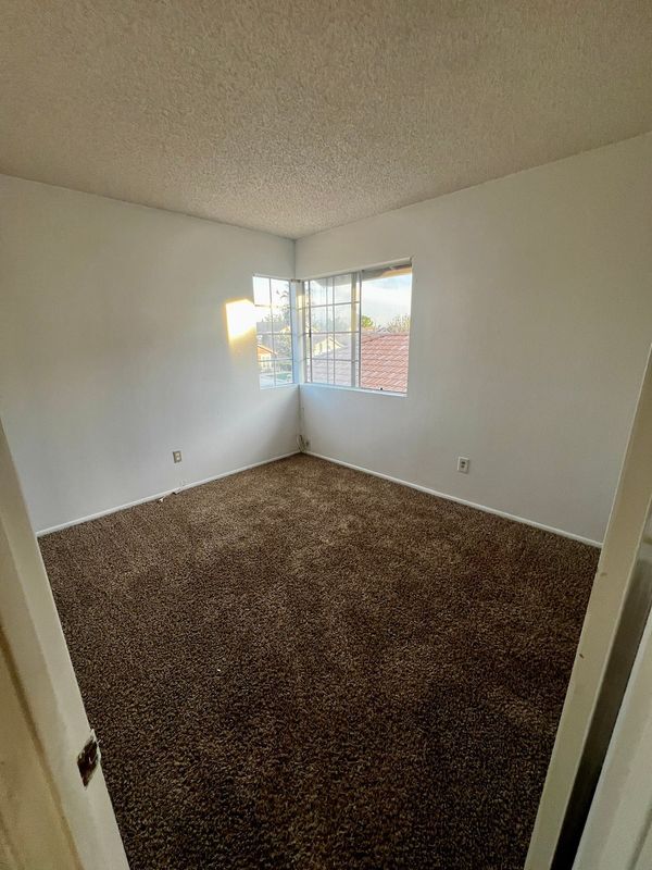 Building Photo - 1195 Bautista Ln