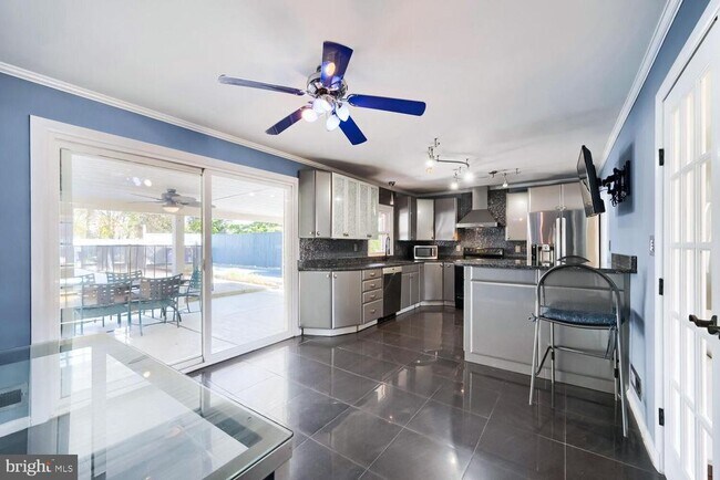 Building Photo - 114 MD-131