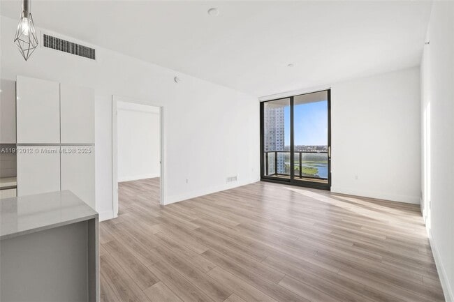 Building Photo - 101 Diplomat Pkwy