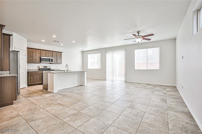 Building Photo - 9240 Black Diamond St