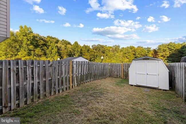 Building Photo - 10505 Tidewater Plains Dr