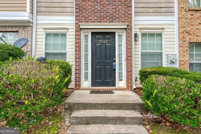 Building Photo - 2913 Vining Ridge Terrace