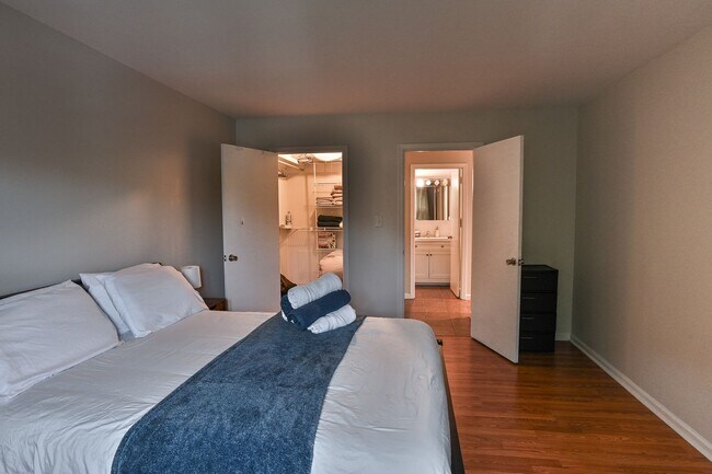 Building Photo - 2109 Cedar Run Dr