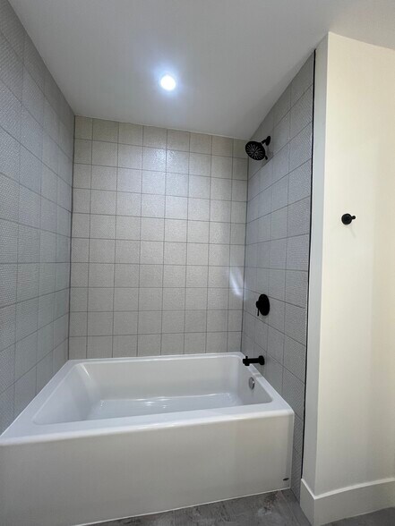 Tall Shower Heads - 151 W Ohio St