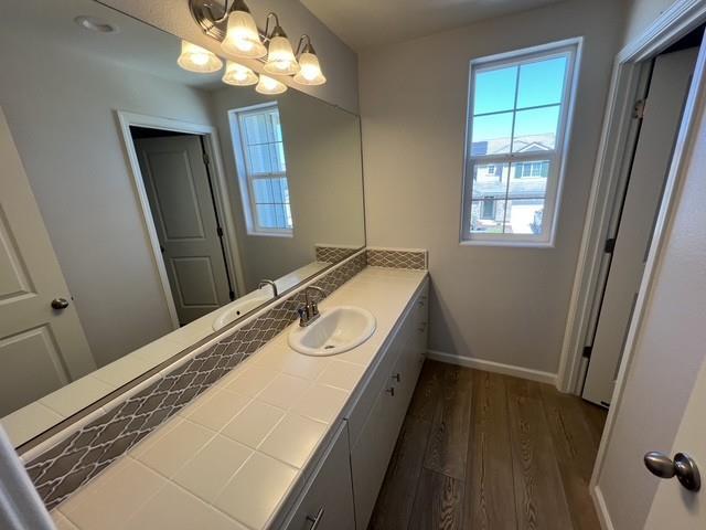 Building Photo - 1229 Traverse Dr S