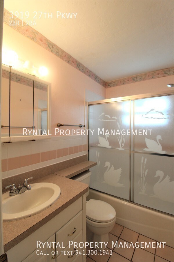 Building Photo - 3919 27th Pky