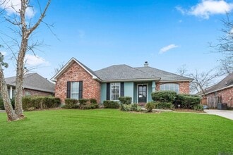 Building Photo - 18516 Lakefield Ave