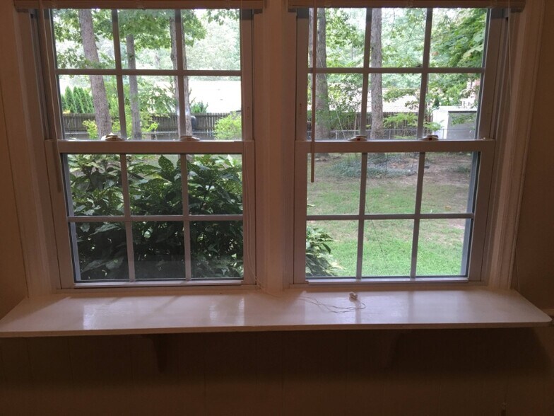 Building Photo - 4527 Berini Dr