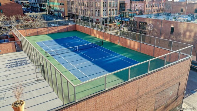 Building Photo - Location is as Good as it Gets!