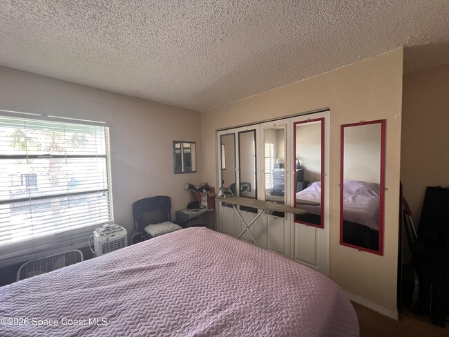 Building Photo - 1225 N Wickham Rd