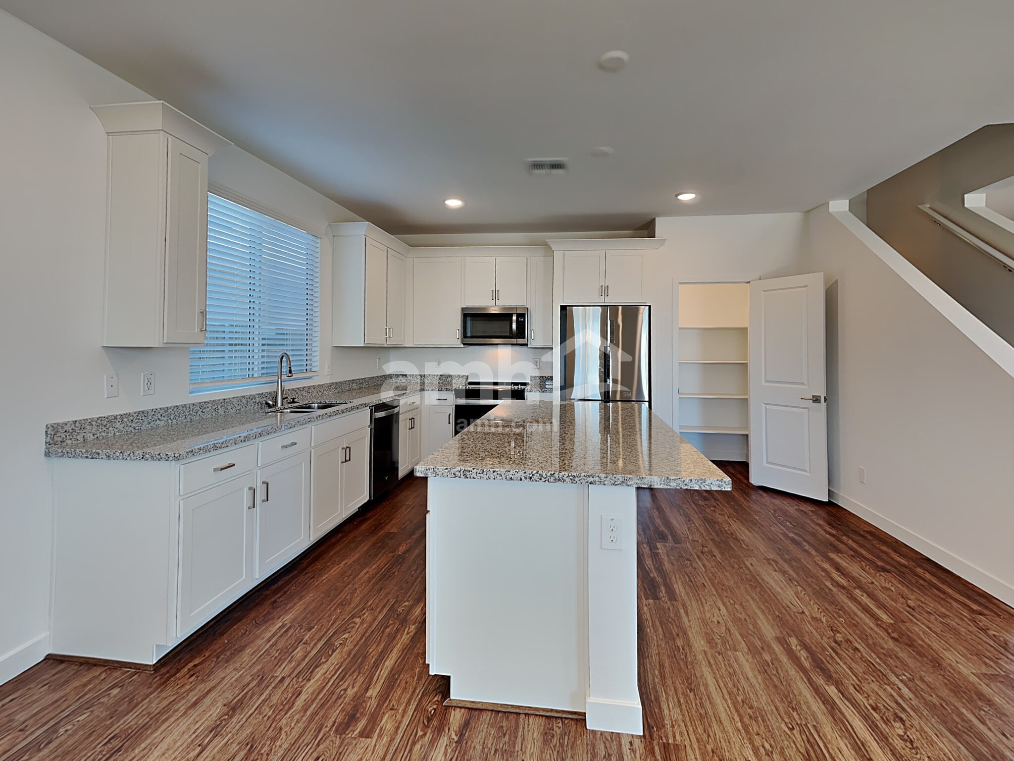 Building Photo - 4308 S 105th Dr