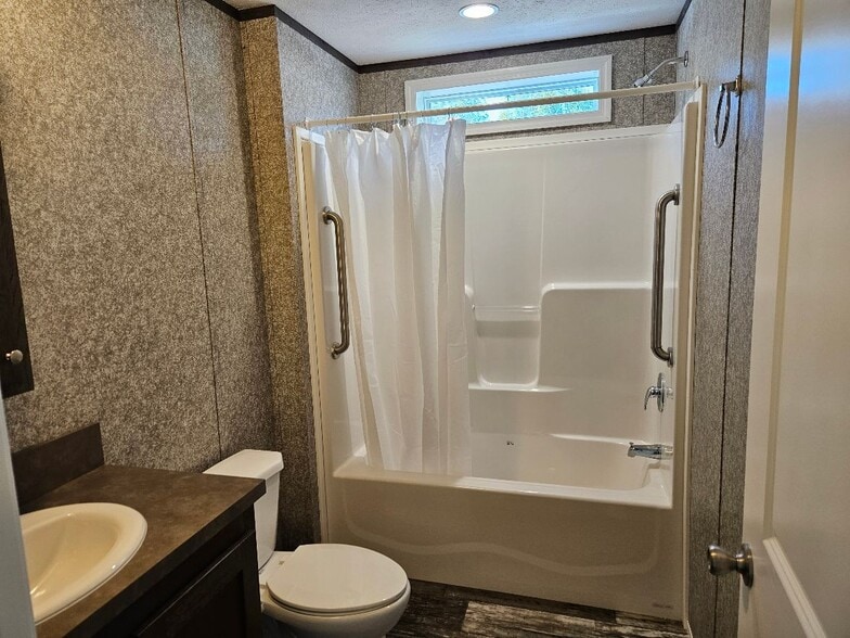 Building Photo - 20 Boulder Way