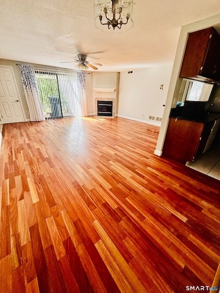 Building Photo - 46 Little Oak Ln