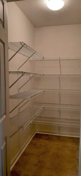 Building Photo - 509 Baldwin Ln