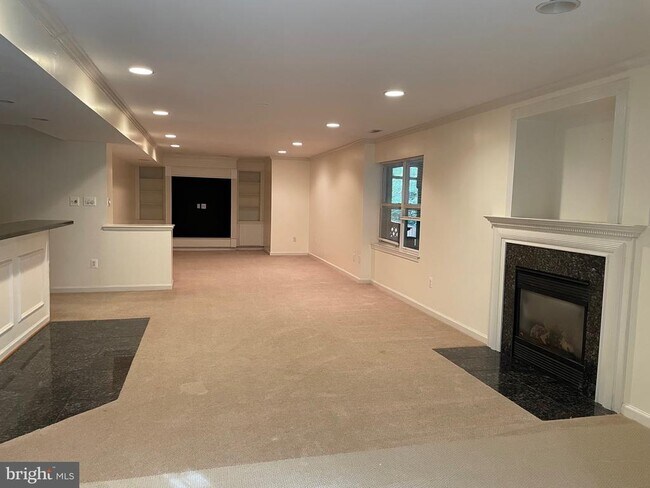 Building Photo - 5317 Poplar Valley Ct