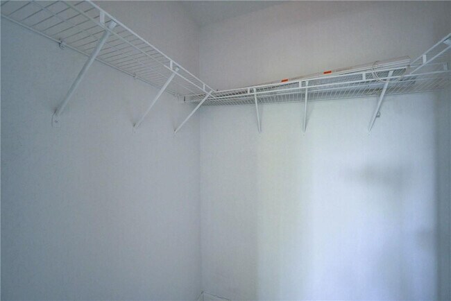 Building Photo - 2020 NE 56th St